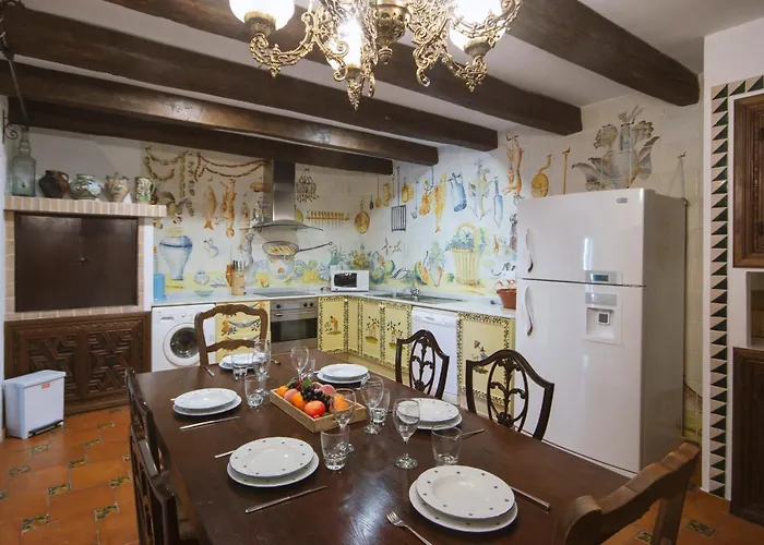 Alison By Aguilarent