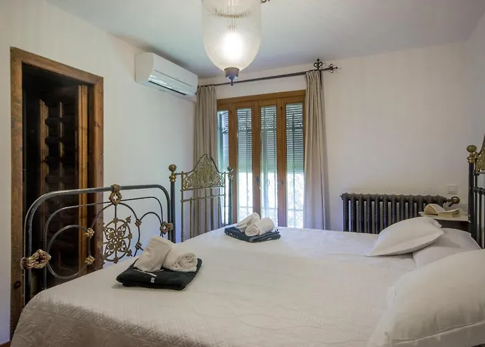 Alison By Aguilarent Villa *